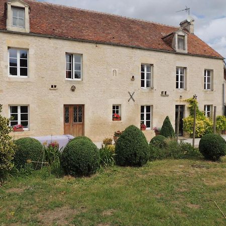 Bed and Breakfast La Ferme Du Bourg Eraines Exterior foto