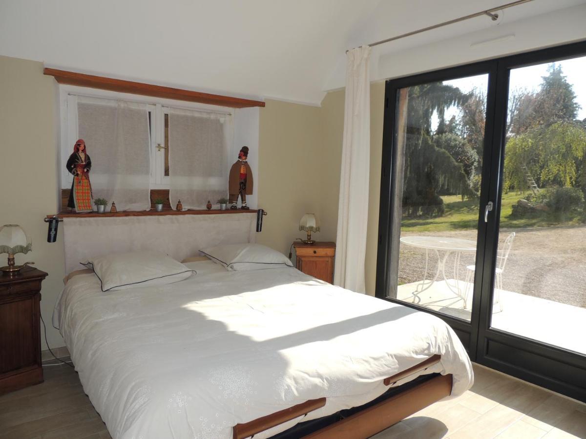 Bed and Breakfast La Ferme Du Bourg Eraines Exterior foto