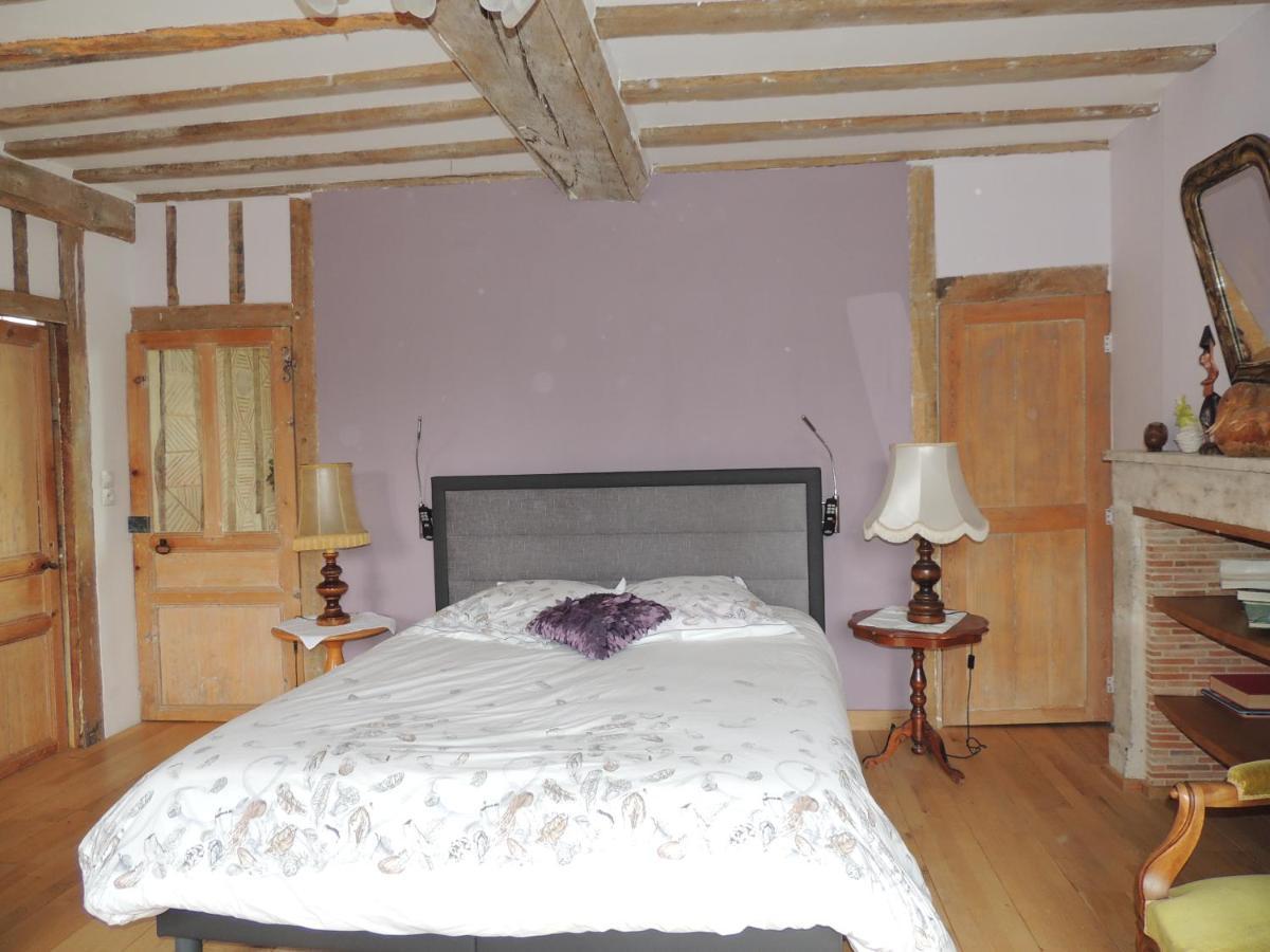 Bed and Breakfast La Ferme Du Bourg Eraines Exterior foto